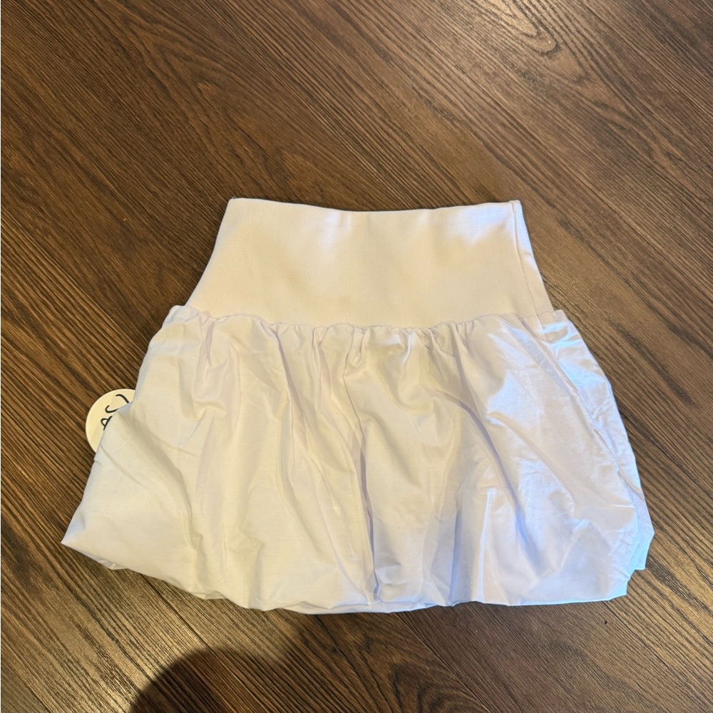 White Bubble Skirt - Picture 3 of 5
